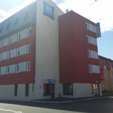 Ibis Budget Pontarlier Bagian luar foto